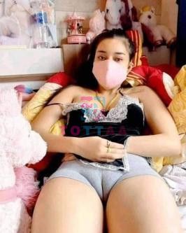 call girlls in delhi Laxmi Nagar 9953525677 hot sexy service