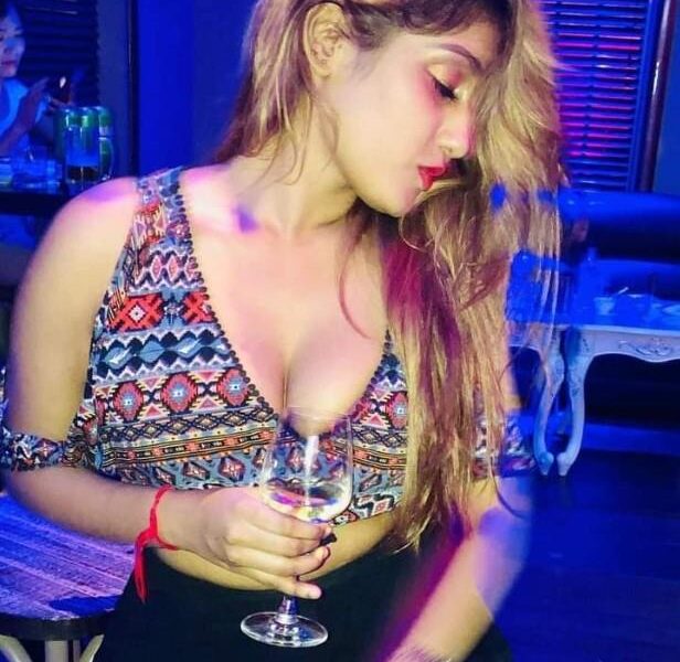 ESCORT SERVICE IN DELHI,GREENPARK+91-8377949611 CALL GIRLS IN DELHI