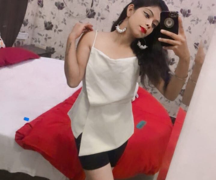 Call Girls Patna 9708861715 Nearby Patna Railway Station Hot Call Girl