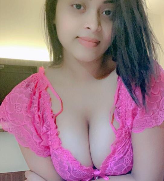 low price call girls in Mayur Vihar. 8377837077. full satisfaction girls