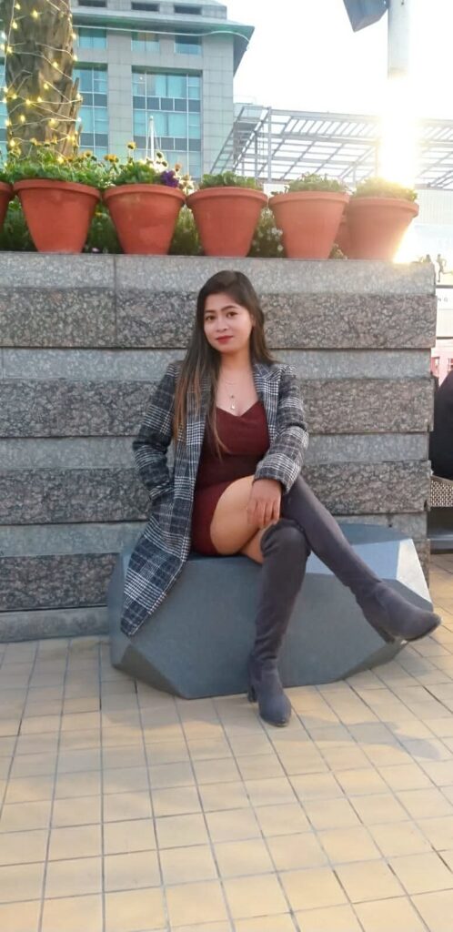 Mahalakshmi Call Girls Call 07654701922,Mahim Escorts Services