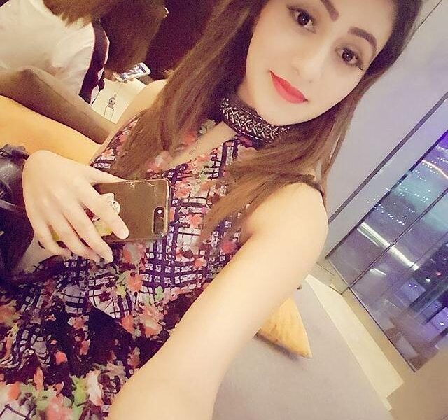 Charming College girl Riya (21) is available for Hotel sex