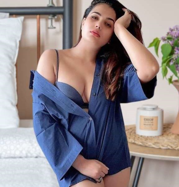 New Delhi call 9667932564 Delhi All Hotel home Services available agency