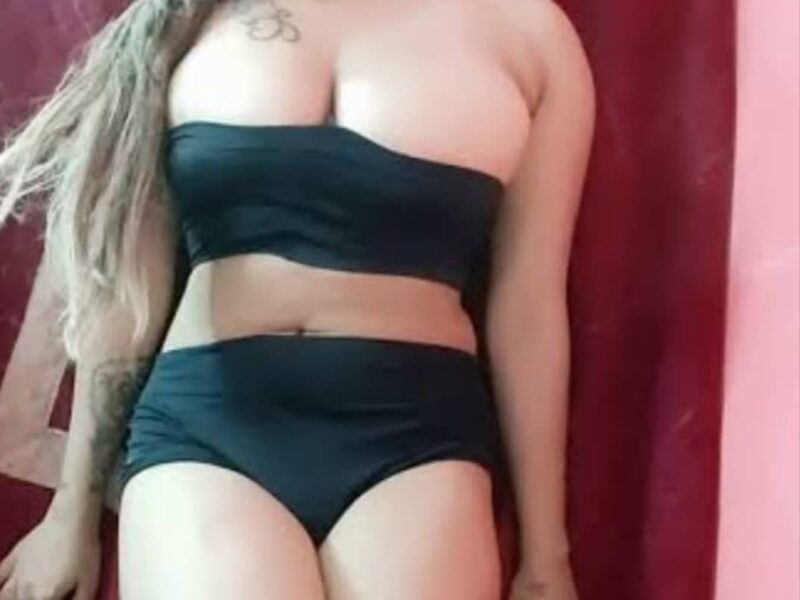 8377837077. call girls in laxmi nagar. low rate hot girls with full service