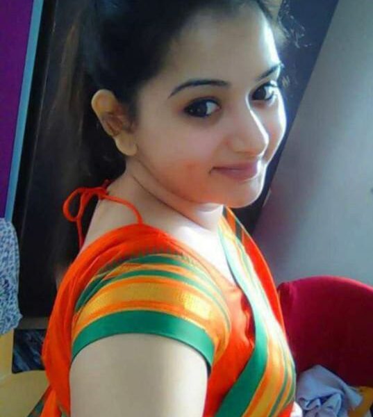 Call Girls In Sector 54 Gurgaon 88008-61635 EscorTs 24/7 Service Delhi Ncr