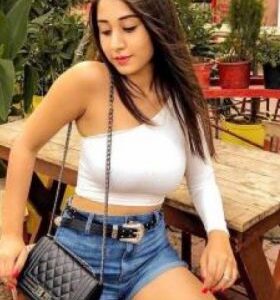 Call Girls In Sector 32 Noida 9821811363 Top Escorts Service Available 24/7