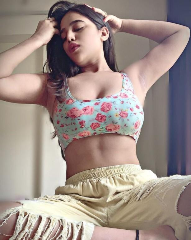Call Girls In Noida Call Whataap +91 9818099198 Short 3000 Night 9000 With