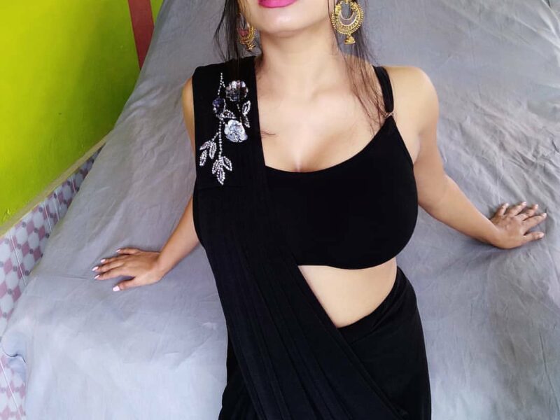 CALL GIRLS IN NOIDA SECTOR 137,NOIDA (+91)-9818099198 Escorts Provide