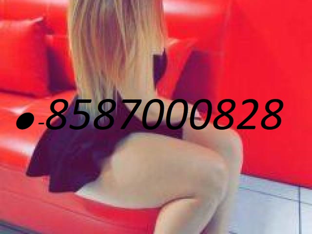 Call Girls In Aiims Metro 8587-OOO-828 Escorts In Delhi