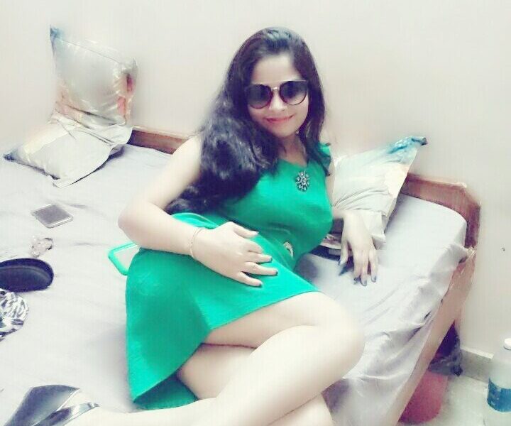 7838798327.low rate call girls in Mayur vihar with complete satisfaction including rooms.