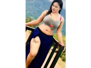 Call Girls In SecT 17 Noida 9990411176 Service Available In Delhi NCR