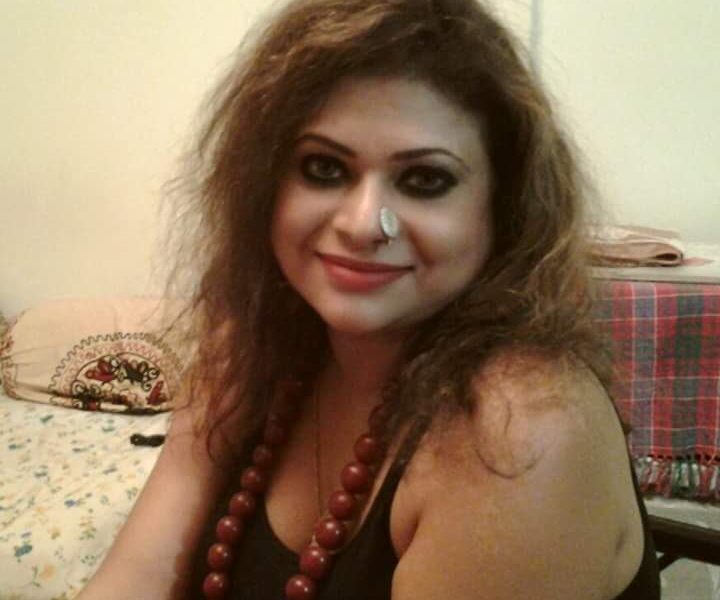 Sumita Bhabhi is available for Video Call services