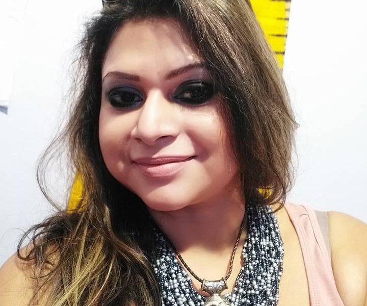 Hi I am Sumita Bhabhi videochat Audiochat Sexchat Services available