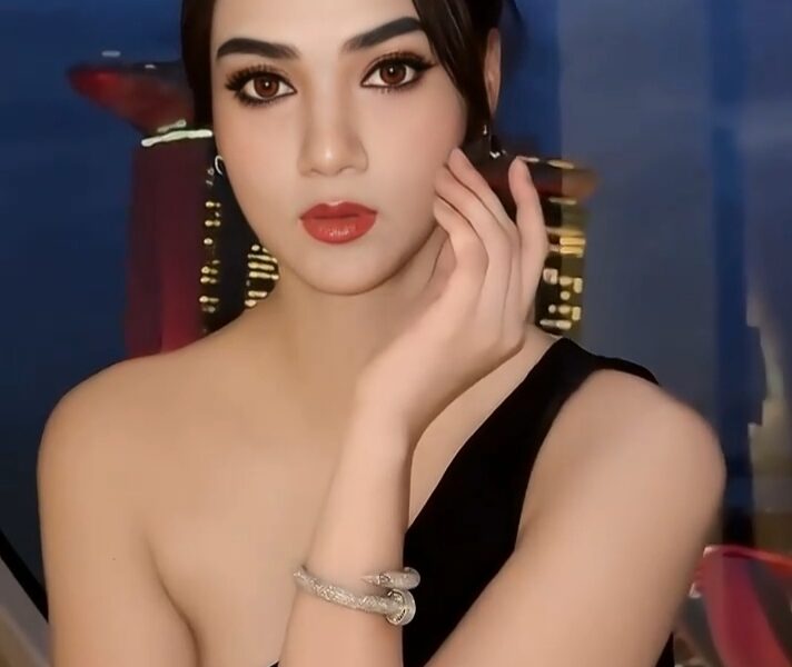 Sexy Call Girl kiya Sharma (20) is available for Sex