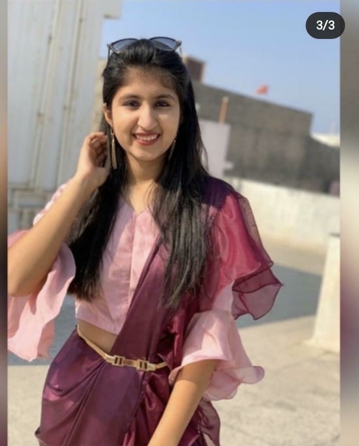 Lustful College girl Anvi Suriya (23) is available for Hotel sex
