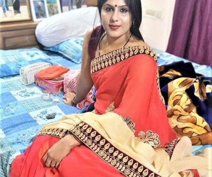 South Indian Playgirl 30 (25) is available for Video Call