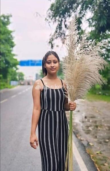 North Indian College girl PRIYANSI SHARMA (20) is available for Full Night